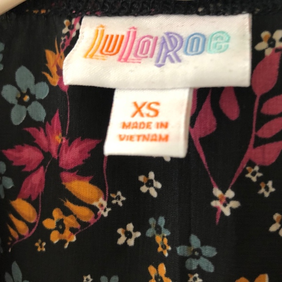 NWT LuLaRoe Joy Floral Vest - XS - Picture 3 of 7
